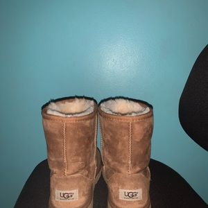 Ugg classic